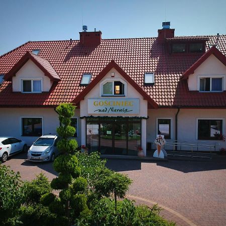GOŚCINIEC NAD NARWIĄ - Airport Modlin Kikoly Zewnętrze zdjęcie