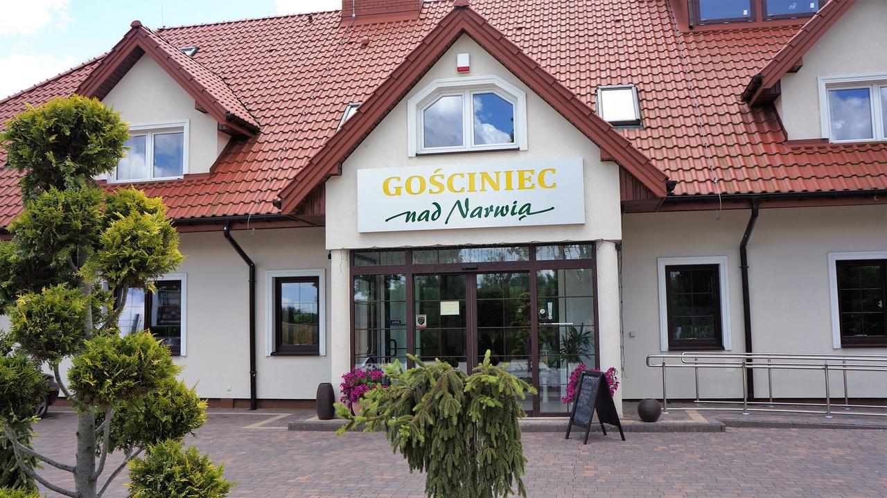 GOŚCINIEC NAD NARWIĄ - Airport Modlin Kikoly Zewnętrze zdjęcie
